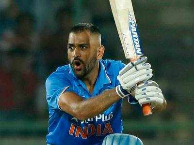 India v New Zealand, 2nd ODI, Kotla: No.6 spot puts Dhoni in a fix