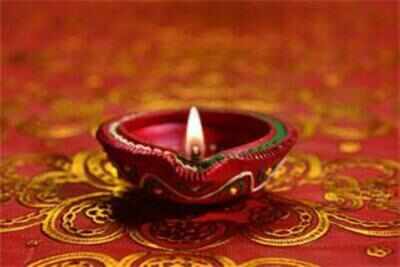 Diwali Diwali 2016 This Diwali designer diyas add sparkle to