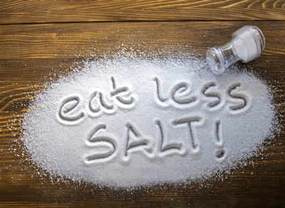 8 ways eating too much salt is hurting your body