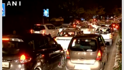 Ongoing protest halts traffic at Delhi's Qutab Institutional Area