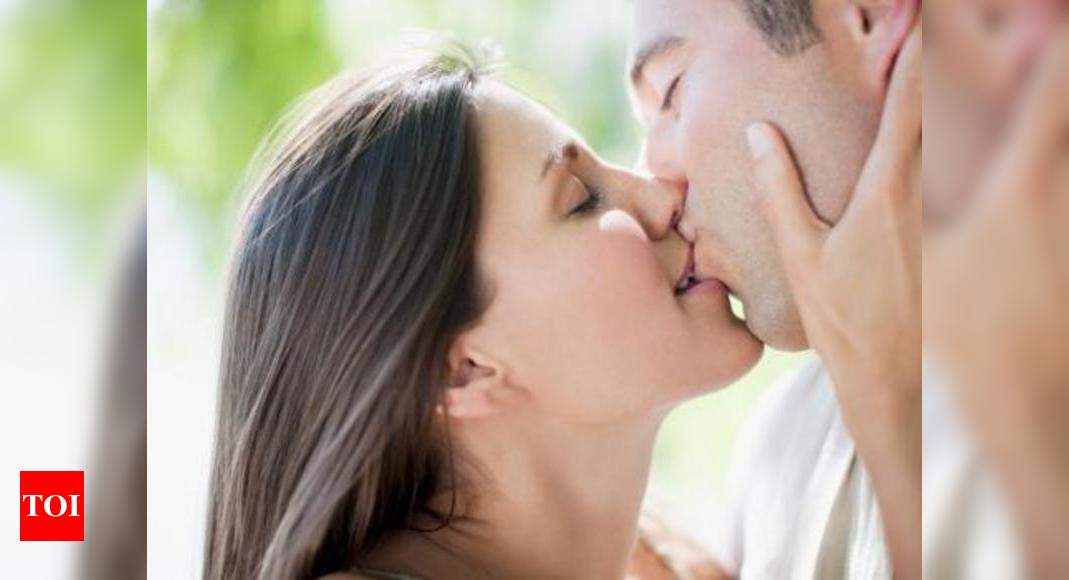 Kiss romantic How to