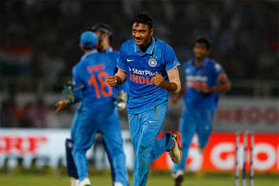 ICC ODI rankings: Axar Patel breaks into top-10 bowlers, Amit Mishra achieves career-best spot
