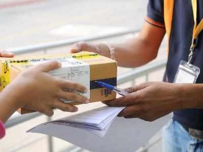 Flipkart's Ekart goes for hyper-local delivery