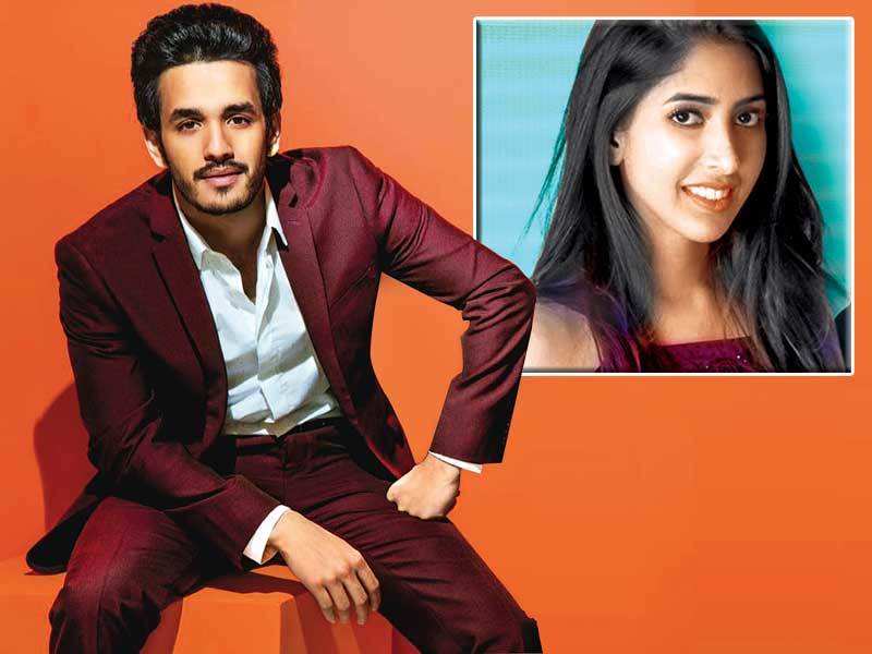 A summer wedding in Italy for Akhil?