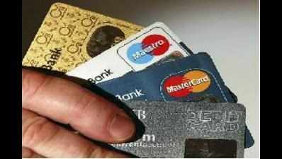 3 held for Rs 4 lakh credit card fraud