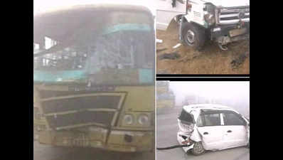 Over 20 vehicles pile-up on Yamuna Expressway due to dense fog, several injured