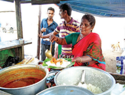 This Akka serves free fish on Marina in husband’s memory | Chennai News ...