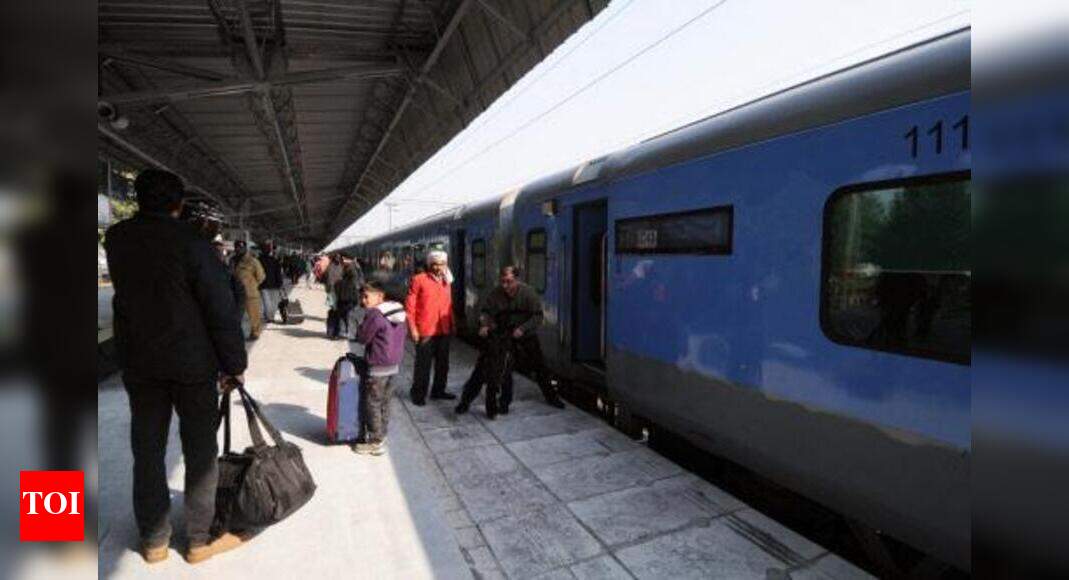 Static trials for new AC rake begin | Mumbai News - Times of India