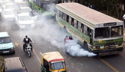 Humour: Chain-smoker found to have healthier lungs than guy breathing in Delhi air