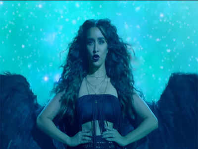 'Rock On 2' Song 'Udja Re' is all about Shraddha Kapoor's impressive ...