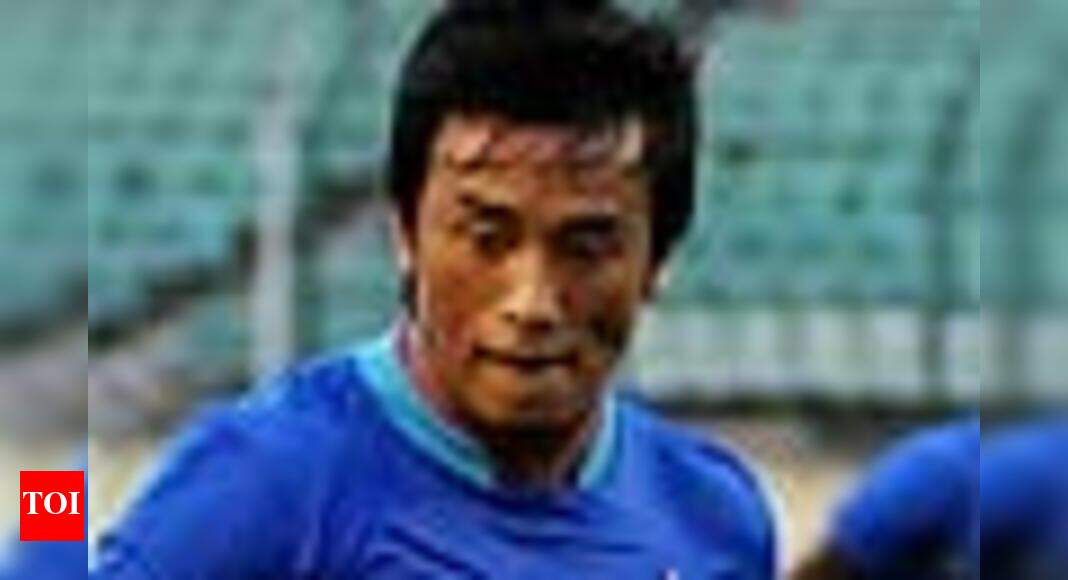 Singh, Rafi new faces in 2011 Asia Cup camp | Football News - Times of ...