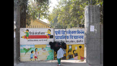 Smog: 1,700 schools to remain shut in Delhi