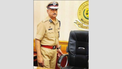 Public eye- French embassy all praise for Mumbai police chief