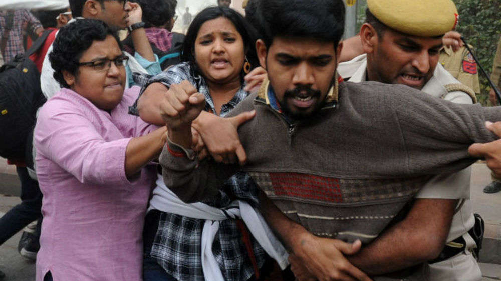 Najeeb Ahmed's Mother, Sister And Fellow JNU Students Detained, Later ...