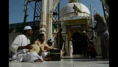 UP dargah fights terror, bars Pakistan clerics from Urs-e-Razvi