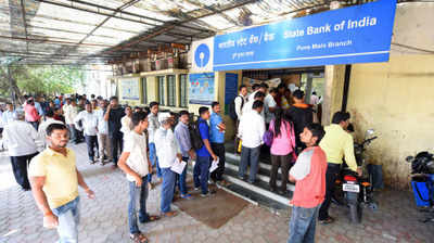 Currency demonetisation: After misery at banks, more pain likely at ATMs today