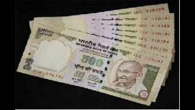 Nashikites all praise for new, 'attractive' Rs 2,000 note