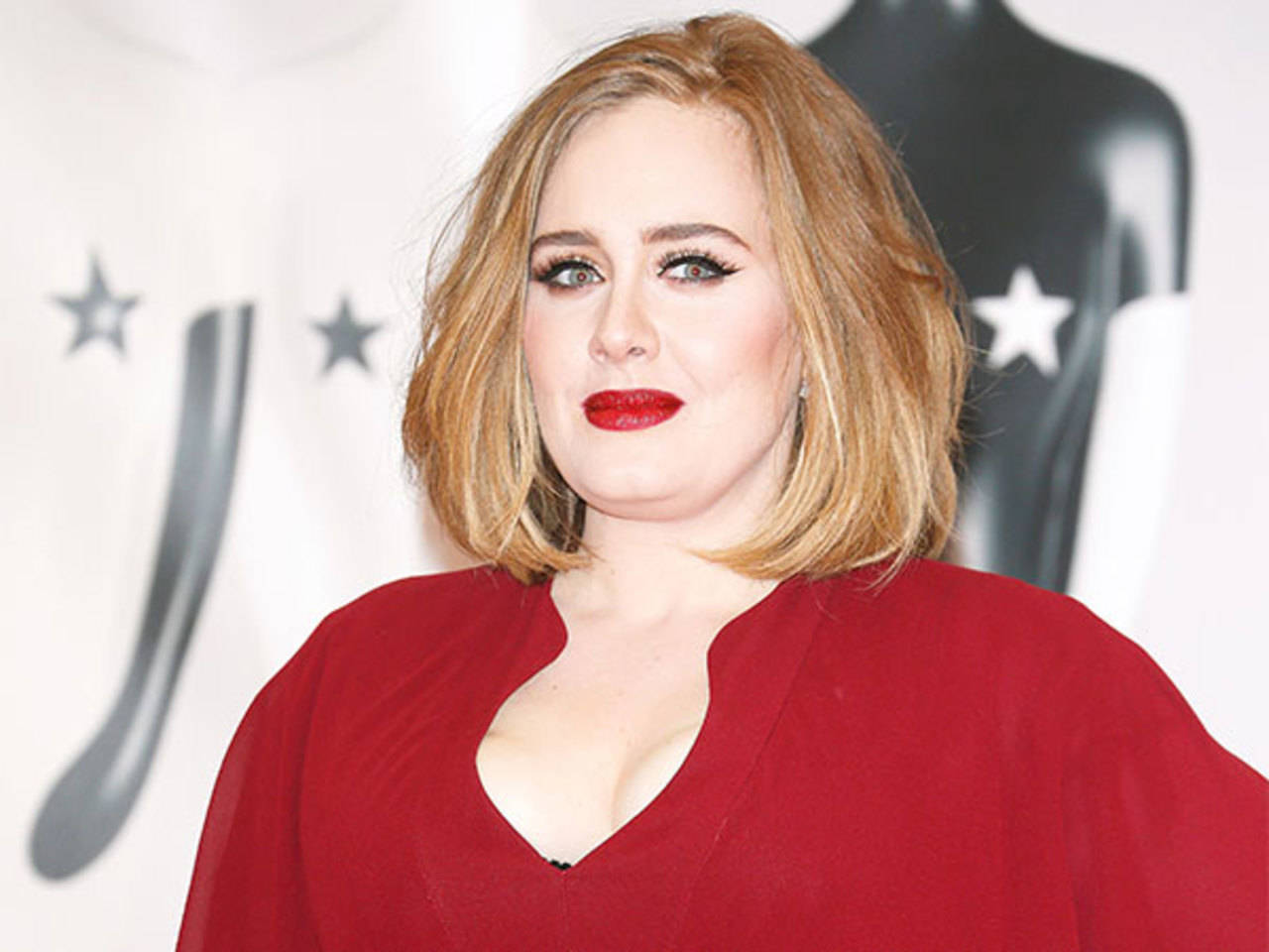Adele's Emotional Interview: Music, Motherhood, Hollywood, Las