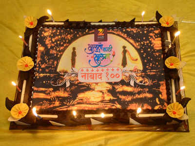 PICS: 'Khulta Kali Khulena' hits a century!