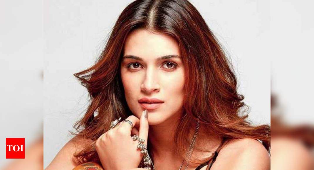 'Kriti Sanon suffers demonetisation's side effects in Lucknow ...