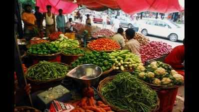 Demonetization causes dip in vegetable and fish supply