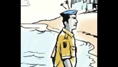 Constables suspended for attacking scribe