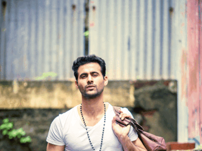 Freddy Daruwala heads to Hollywood!