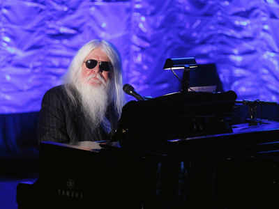 Musician Leon Russell dies at 74