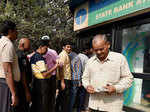 Deposits in banks cross Rs 1.5 lakh crore