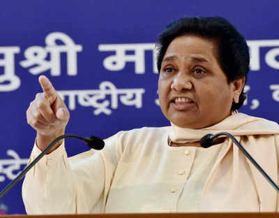 Mayawati hits back at PM Modi on 'garlands of notes' remark
