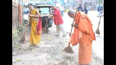 Ramakrishna Mission’s clean drive in city enters sixth week