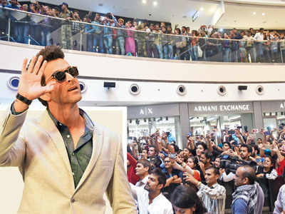 I'm nothing without you guys: Hrithik Roshan to fans in Noida