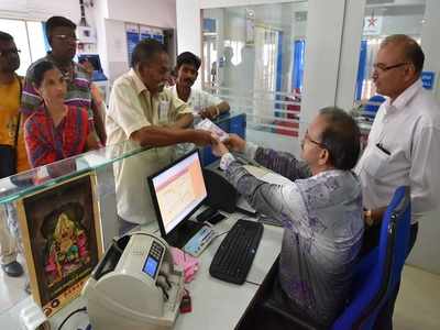 Banks get smart, manage to shut out currency mules