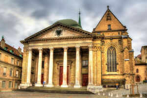 St Pierre Cathedral