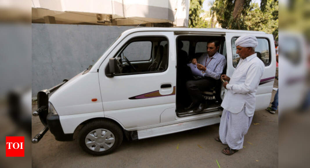 Mobile vans reach remote areas for currency exchange Ranchi News