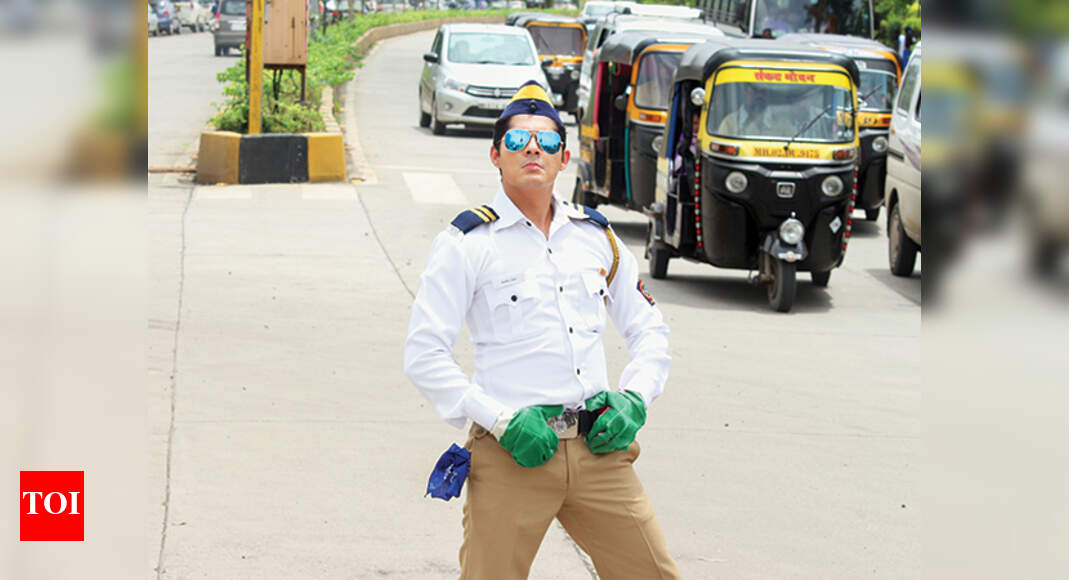 Fall In Love With A Dancing Traffic Cop Times Of India