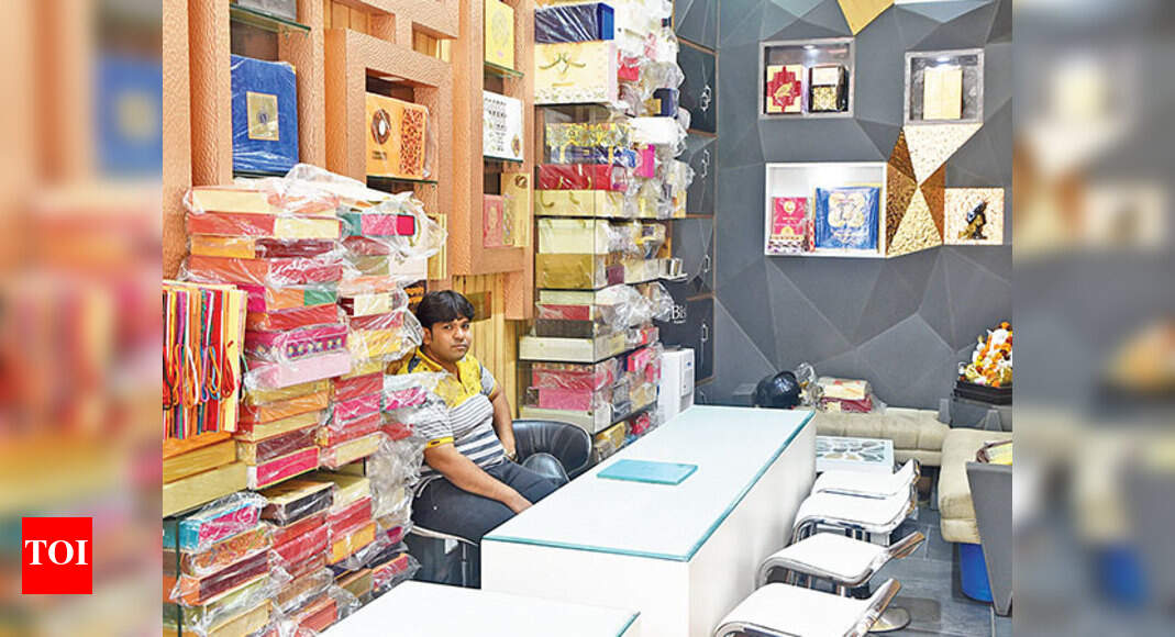 Currency Ban Chawri Bazaar card biz hit by Delhi News