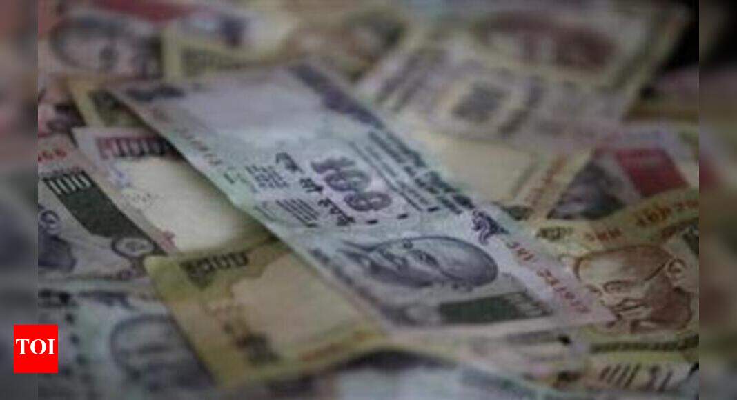 AIADMK Asks Centre To Release Rs 3 000 Crore Currency To Cooperatives