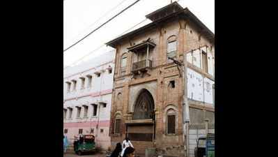 Notice to raze 140 years old temple’s gate sparks row
