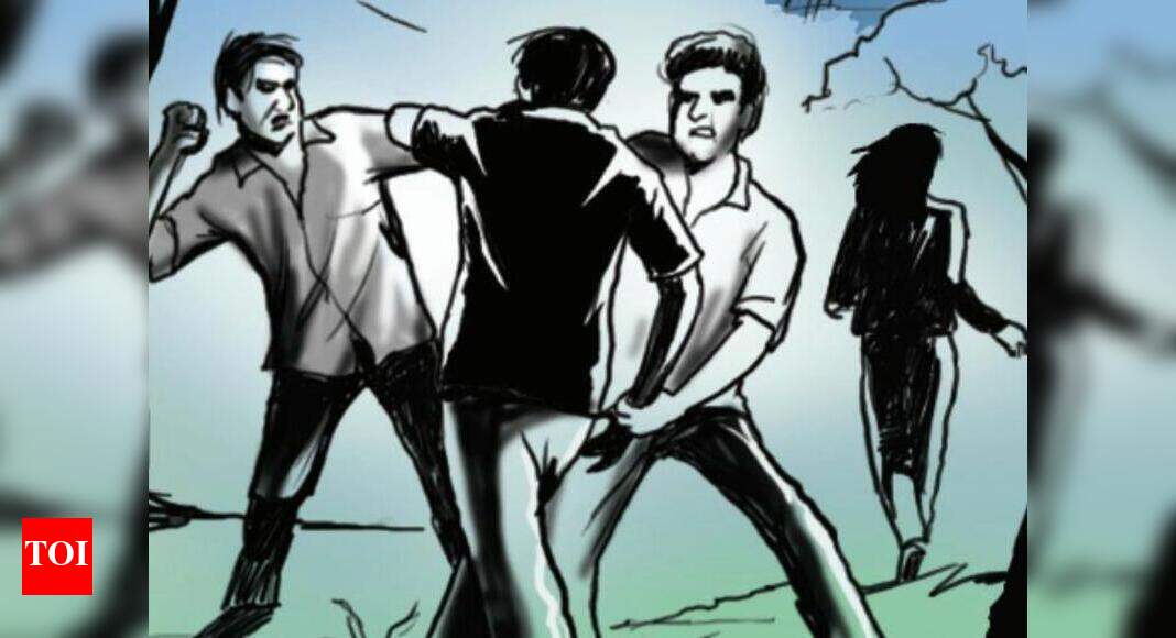 Salt Lake: Syndicate clash erupts in Salt Lake | Kolkata News - Times ...