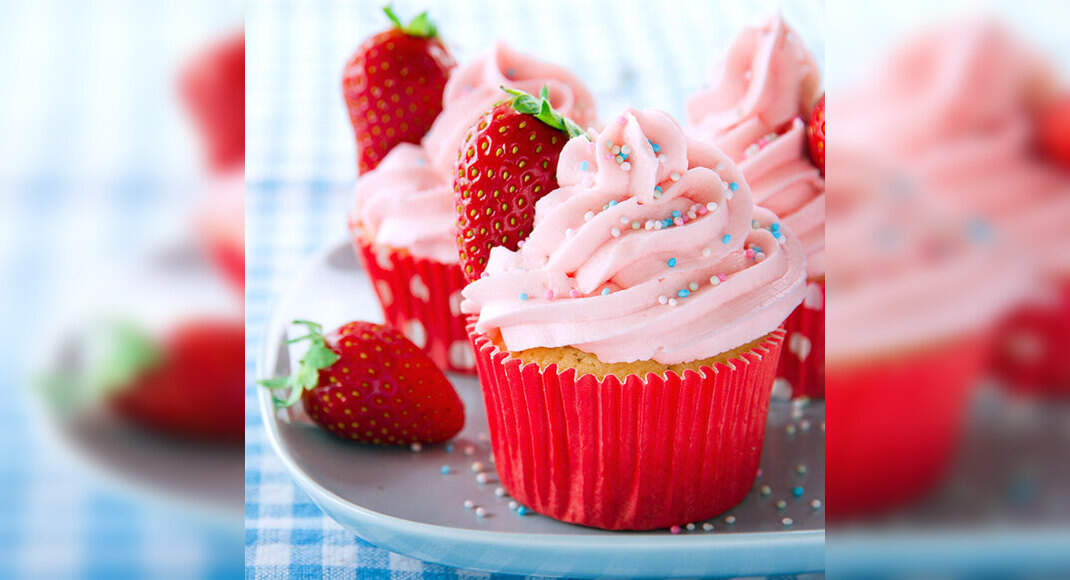 Strawberry Cupcake Recipe: How to Make Strawberry Cupcake Recipe | Homemade Strawberry Cupcake Recip