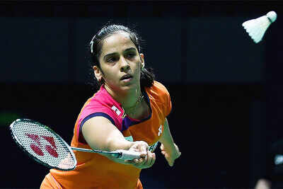 saina sindhu quarterfinals recovering injury knee
