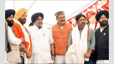 Sukhbir Singh Badal: Pargat Singh and Navjot Kaur Sidhu are ‘politically worthless’