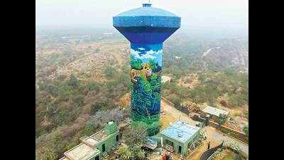 Gurgaon needs public art on wildlife conservation, say artists who painted leopards on water tank
