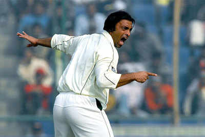 Let fast bowlers show raw emotion on field: Shoaib Akhtar to ICC