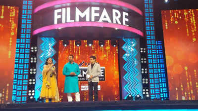Mukta Barve wins Best Actress at Marathi Filmfare