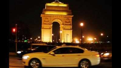 Delhi poisoning itself, says ex-scribe on return to city