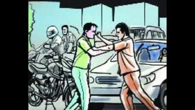 Road rage in South Delhi: Youth beats up two