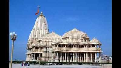 Somnath, Ambaji temples OK with plastic money