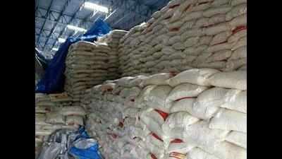SDM team seizes 600 quintal government ration